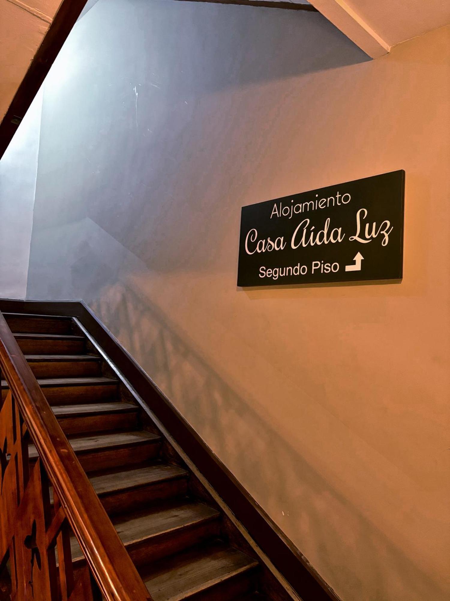 Готель Casa Aida Luz Куенка Екстер'єр фото