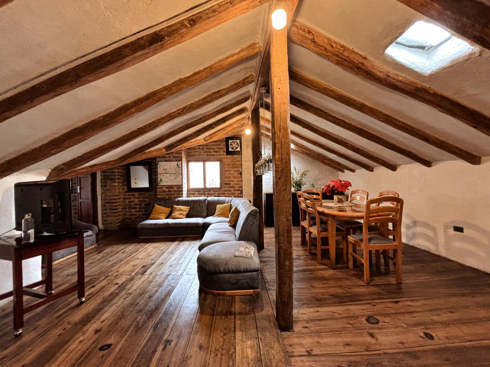 Готель Casa Aida Luz Куенка Екстер'єр фото